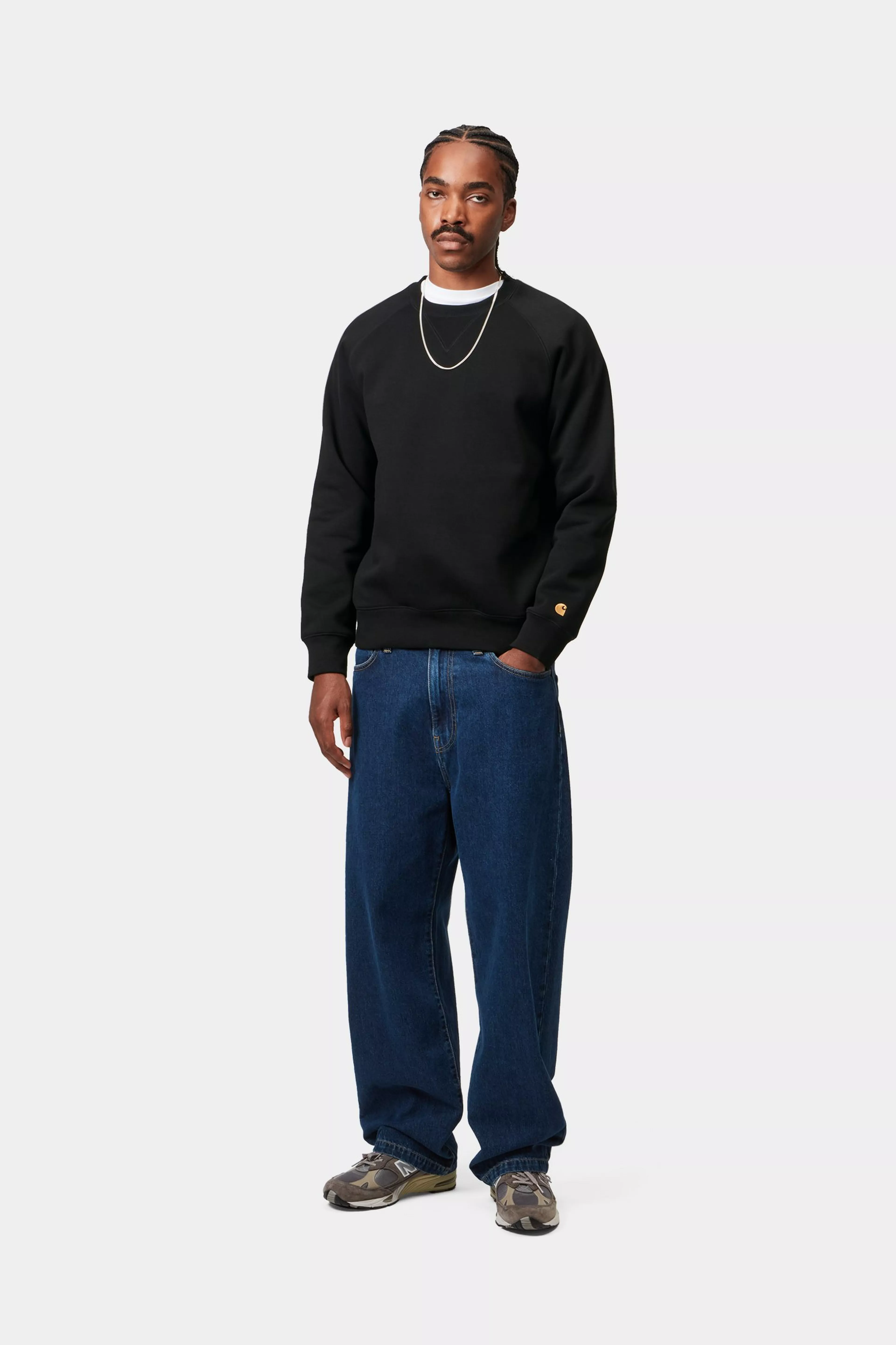 Carhartt WIP - Chase Sweatshirt Black / Gold - Image 3