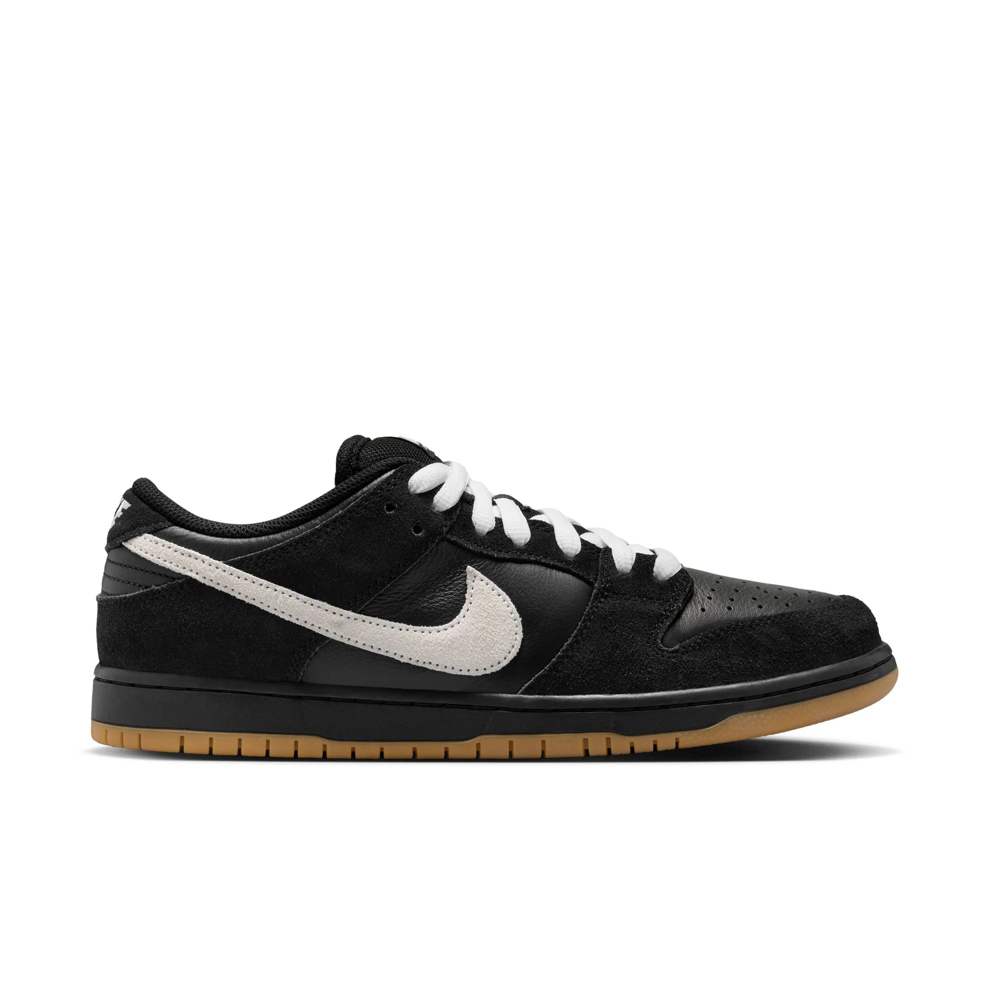 Nike SB - Dunk Low Pro Black / White / Black - Gum - Image 2