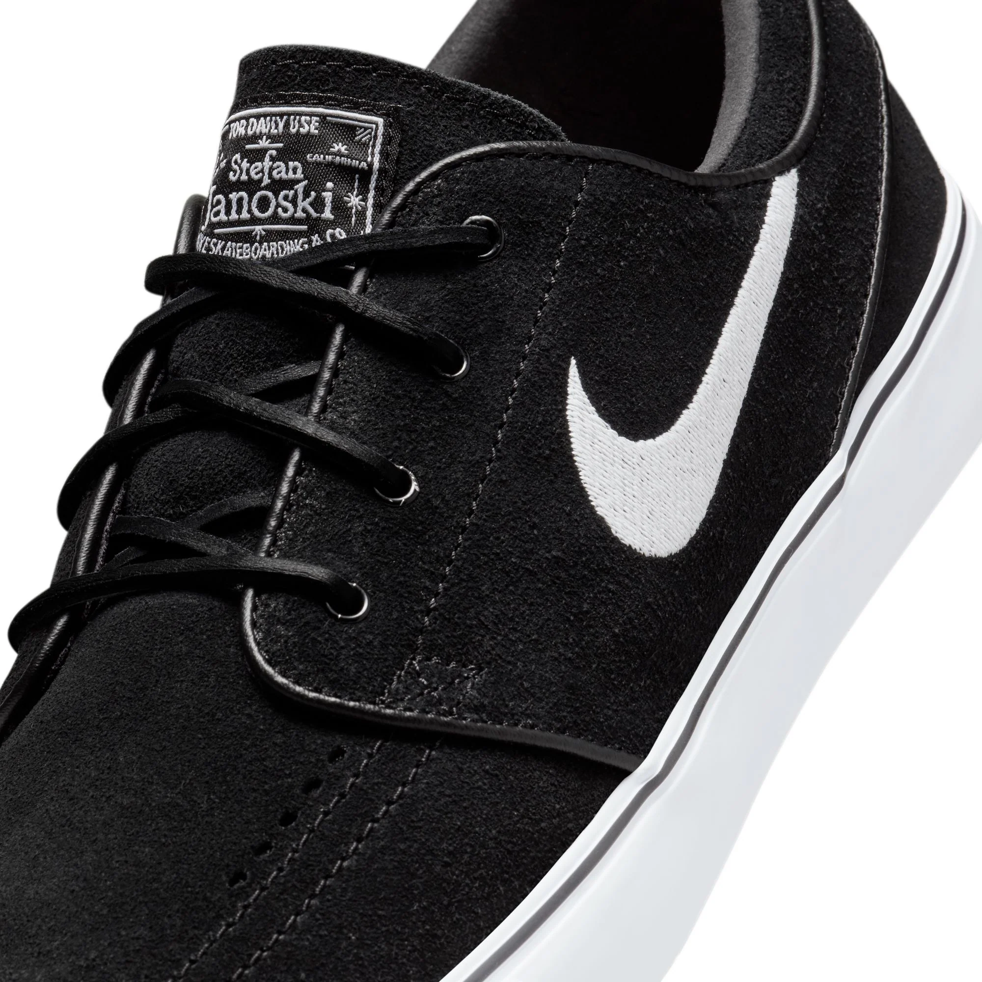 Nike SB - Zoom Janoski OG+ Black / White - Image 6
