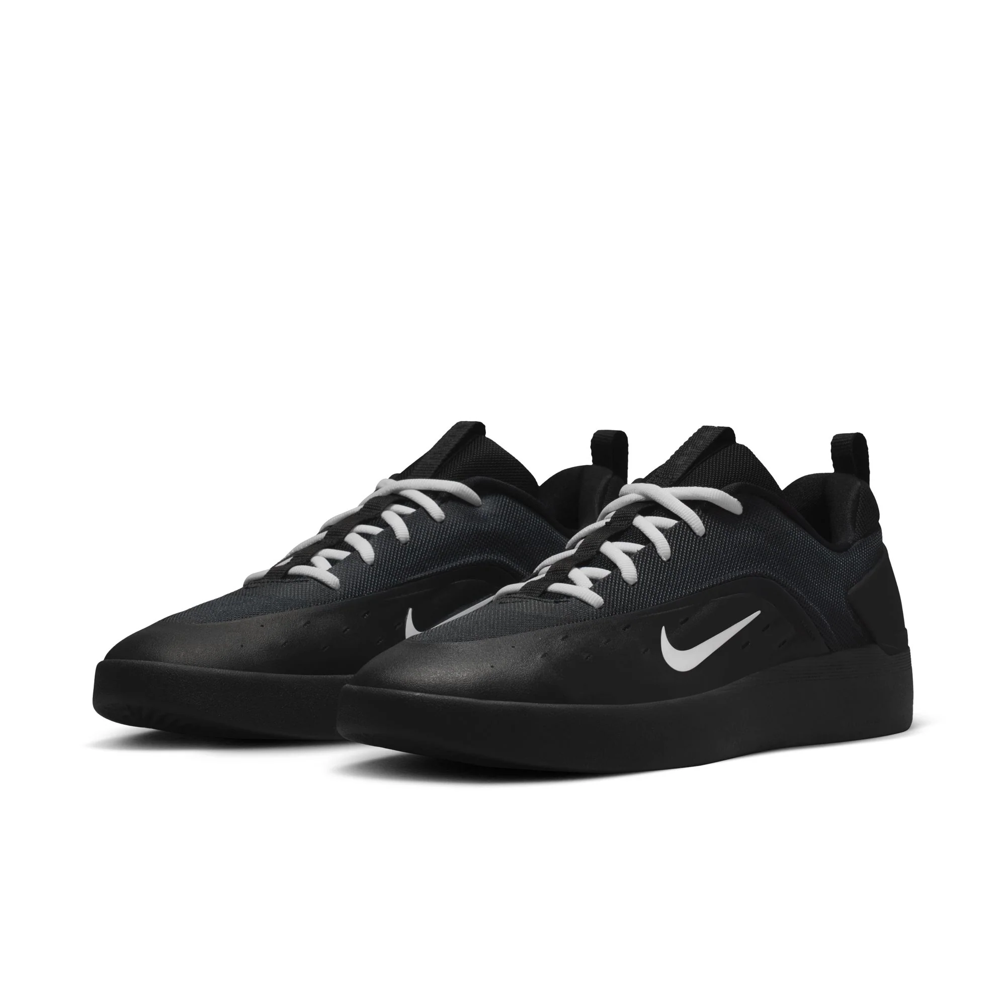 Nike SB - Zoom Nyjah 4 Black / Black / White / White - Image 3