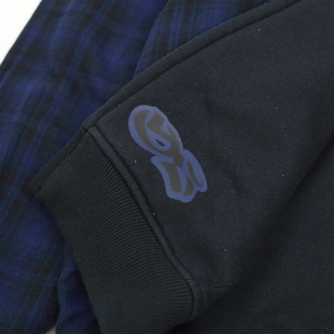 Yardsale - Reversible Hood Black/Indigo - Image 4